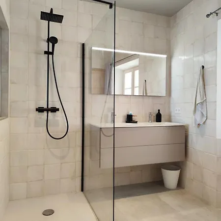 Lumineux Avec Vue Centre Historique De Apartamento